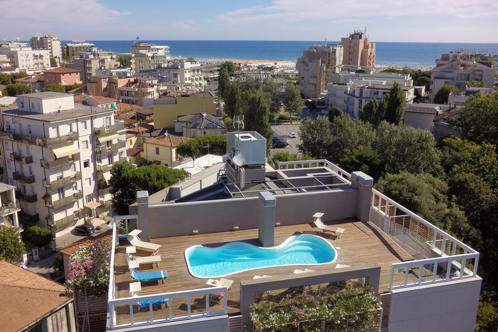 Residence Delfina Rimini Eksteriør bilde