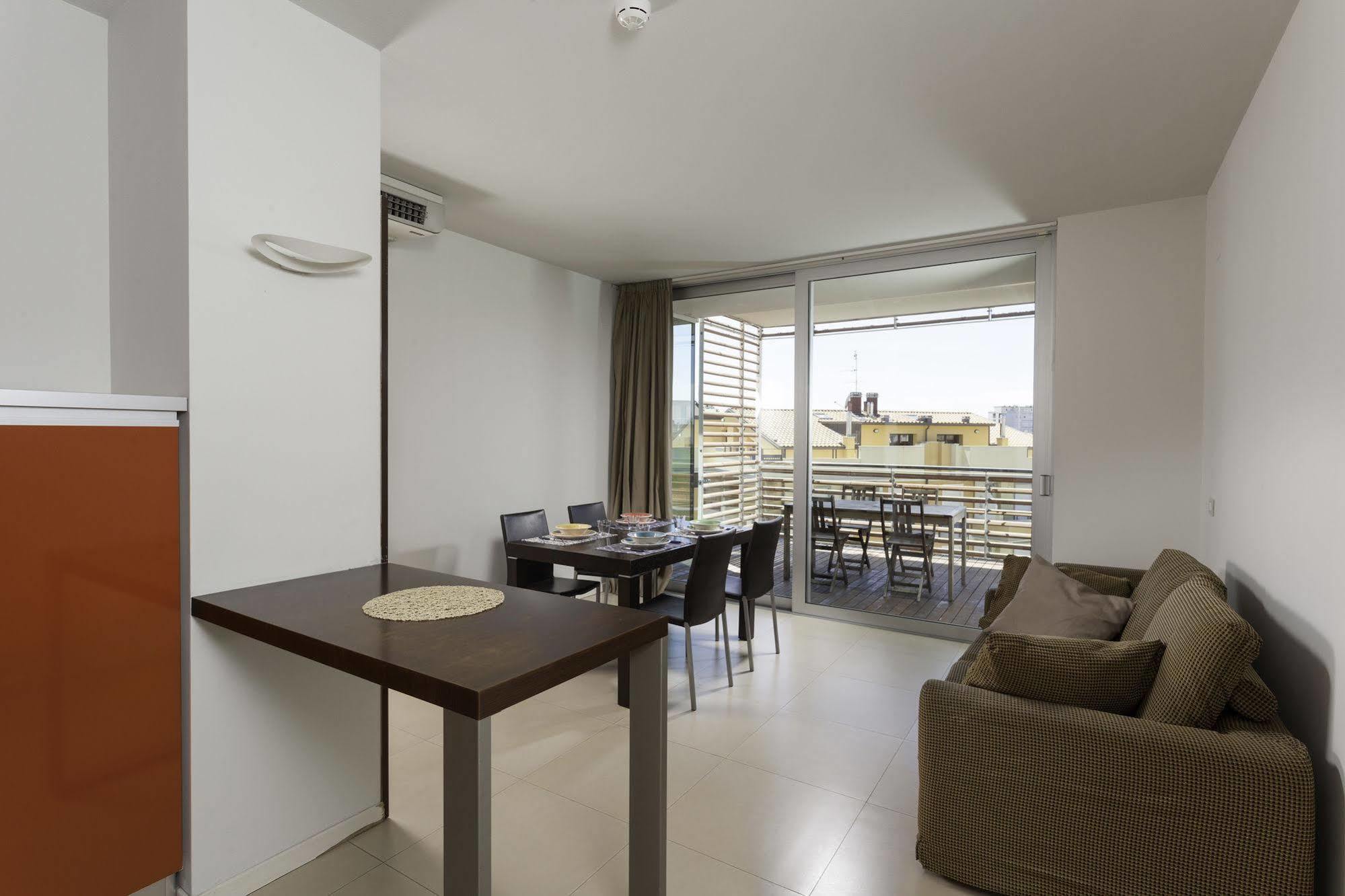 Residence Delfina Rimini Eksteriør bilde