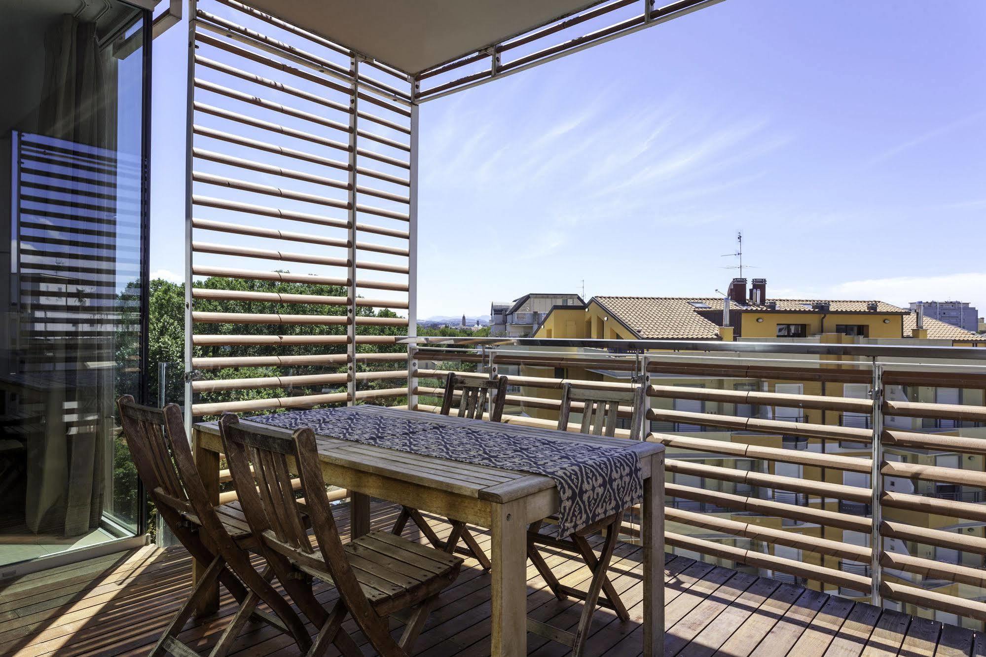 Residence Delfina Rimini Eksteriør bilde